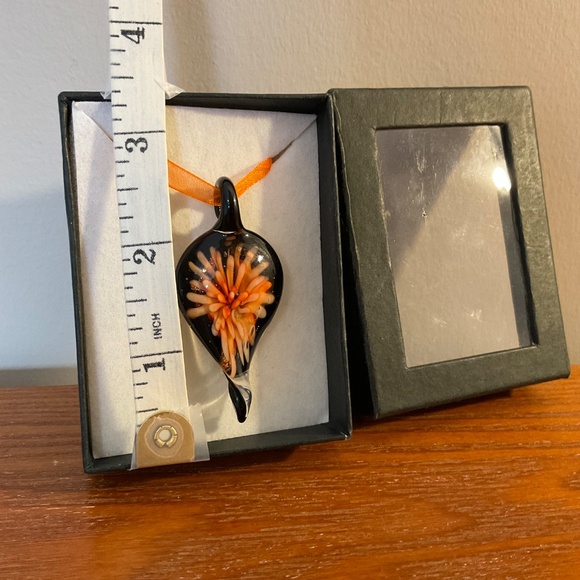Murano-style Art Glass Floral Orange Jewelry Pendant - Picture 11 of 11